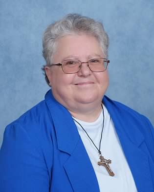 Sr Carmela Chetcuti agent 4 Your Benefit Medicare, individual and family medical and life insurance and small business insurance
